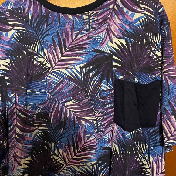 Big & Tall Foundry Floral Men’s Shirt - Picture 3 of 5